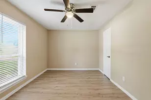 3008 Hunnington Dr, Conroe, TX 77303 - Photo 12