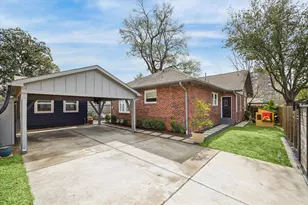 827 Sledge St, Houston, TX 77009 - Photo 30