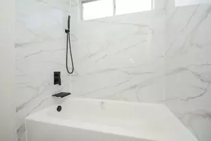 1908 Hickory Glen Dr, Missouri City, TX 77489 - Photo 14