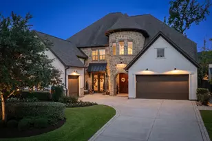 33 N Waterbridge Dr, Tomball, TX 77375 - Photo 1