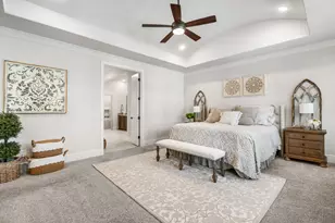 33 N Waterbridge Dr, Tomball, TX 77375 - Photo 16