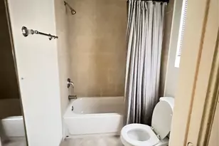 911 Byrne St, Houston, TX 77009 - Photo 6