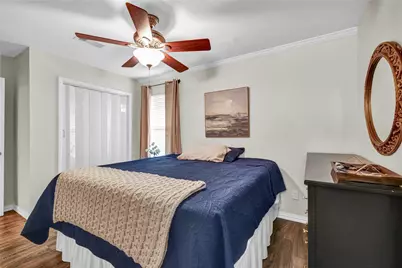 219 S Shanks Street, Clute, TX 77531 - Photo 24