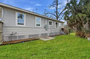 5715 Enid St, Houston, TX 77009 - Photo 26