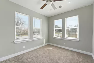 5715 Enid Street, Houston, TX 77009 - Photo 18