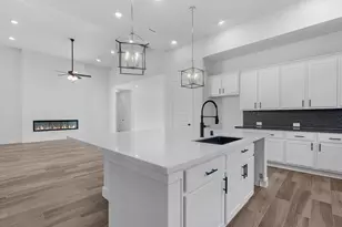 39247 Water Rail Ct, Magnolia, TX 77354 - Photo 6