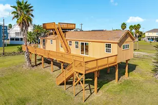 4120 Oleander Dr, Galveston, TX 77554 - Photo 1