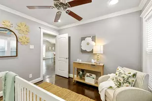829 E 27th St, Houston, TX 77009 - Photo 10