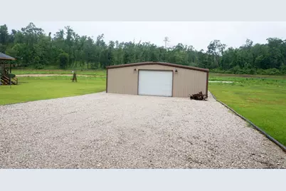 317 Hickory Drive E, Livingston, TX 77351 - Photo 24