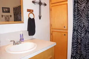 317 Hickory Dr E, Livingston, TX 77351 - Photo 20