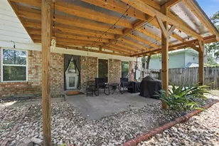 710 Glen Haven Dr, Conroe, TX 77385 - Photo 28