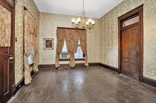 311 E Colorado St, La Grange, TX 78945 - Photo 10