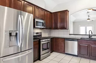 304 Country Crossing Cir, Magnolia, TX 77354 - Photo 8