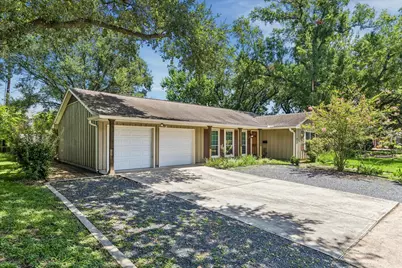 5154 Beechnut St, Houston, TX 77096 - Photo 2