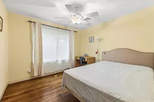 5154 Beechnut St, Houston, TX 77096 - Photo 16