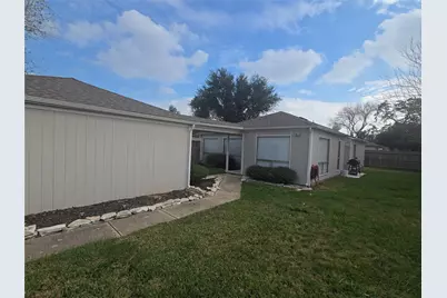 10935 Indian Vista Drive, Houston, TX 77064 - Photo 2