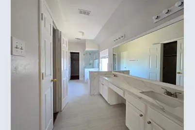 18819 Harbor Key Circle, Houston, TX 77084 - Photo 18