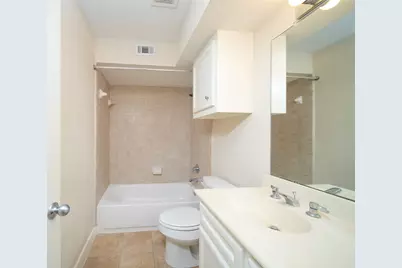 3634 Main Plaza Drive, Houston, TX 77025 - Photo 22