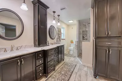 54 Royal Oak Circle, Lake Jackson, TX 77566 - Photo 34
