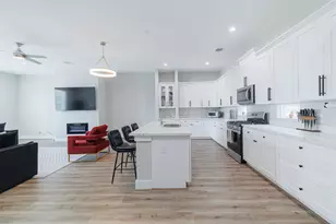 7814 De Priest St, Houston, TX 77088 - Photo 12