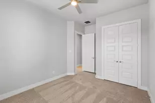 203 Upland Dr, Waller, TX 77484 - Photo 22