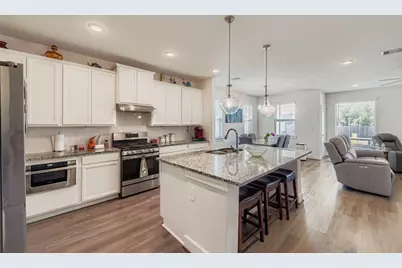 12243 N Chestnut Hills Drive, Conroe, TX 77303 - Photo 6