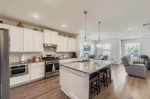 12243 N Chestnut Hls Dr, Conroe, TX 77303 - Photo 6