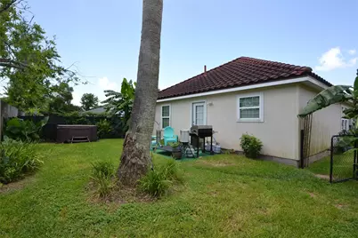 278 Debbie Lane, San Leon, TX 77539 - Photo 34