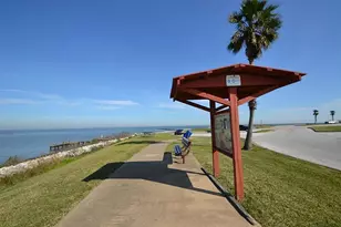 278 Debbie Ln, San Leon, TX 77539 - Photo 30