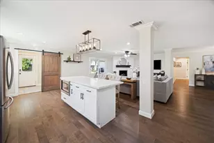 14114 River Forest Dr, Houston, TX 77079 - Photo 18