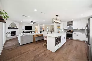 14114 River Forest Dr, Houston, TX 77079 - Photo 16
