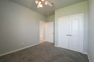 2142 Open Prairie Dr, La Marque, TX 77568 - Photo 18