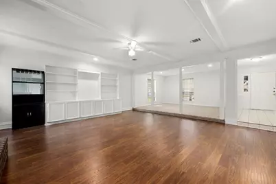 5938 Foresthaven Drive, Houston, TX 77066 - Photo 6