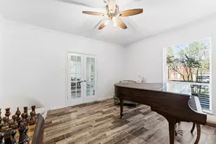 134 Quiet Oak Cir, The Woodlands, TX 77381 - Photo 8