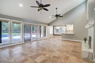 811 Castle Hill Trail, Kingwood, TX 77339 - Photo 6