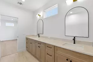 2212 Lou Ellen Ln, Houston, TX 77018 - Photo 36