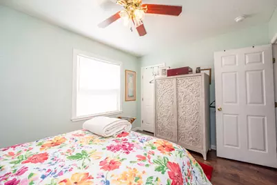 104 Bonita Avenue, Galveston, TX 77550 - Photo 30