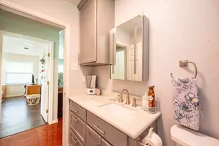 104 Bonita Ave, Galveston, TX 77550 - Photo 32