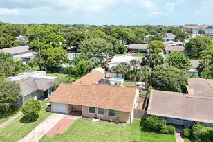 104 Bonita Ave, Galveston, TX 77550 - Photo 48