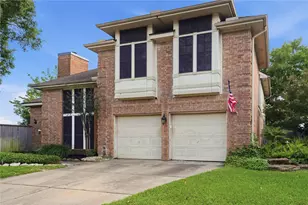 14643 S Hearthstone Green Dr, Houston, TX 77095 - Photo 2