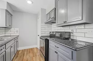 8714 Amblewood Dr, Houston, TX 77099 - Photo 12