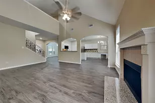 3007 Davey Oaks St, Pearland, TX 77584 - Photo 2