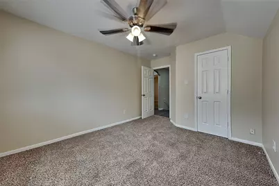 3007 Davey Oaks Street, Pearland, TX 77584 - Photo 16