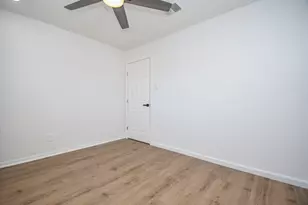 7703 Braesridge Ct, Houston, TX 77071 - Photo 26