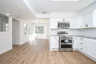 7703 Braesridge Ct, Houston, TX 77071 - Photo 12