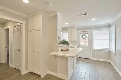 309 S Magnolia Street, Tomball, TX 77375 - Photo 10