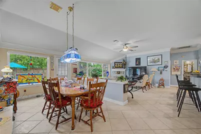 911 Lake Country Drive, Seabrook, TX 77586 - Photo 6