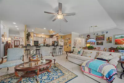 911 Lake Country Drive, Seabrook, TX 77586 - Photo 8