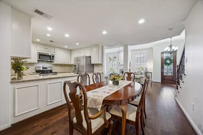 4520 Dickson Street, Houston, TX 77007 - Photo 10