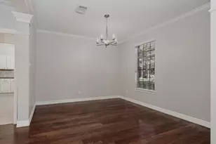 31 N Duskwood Pl, The Woodlands, TX 77381 - Photo 4